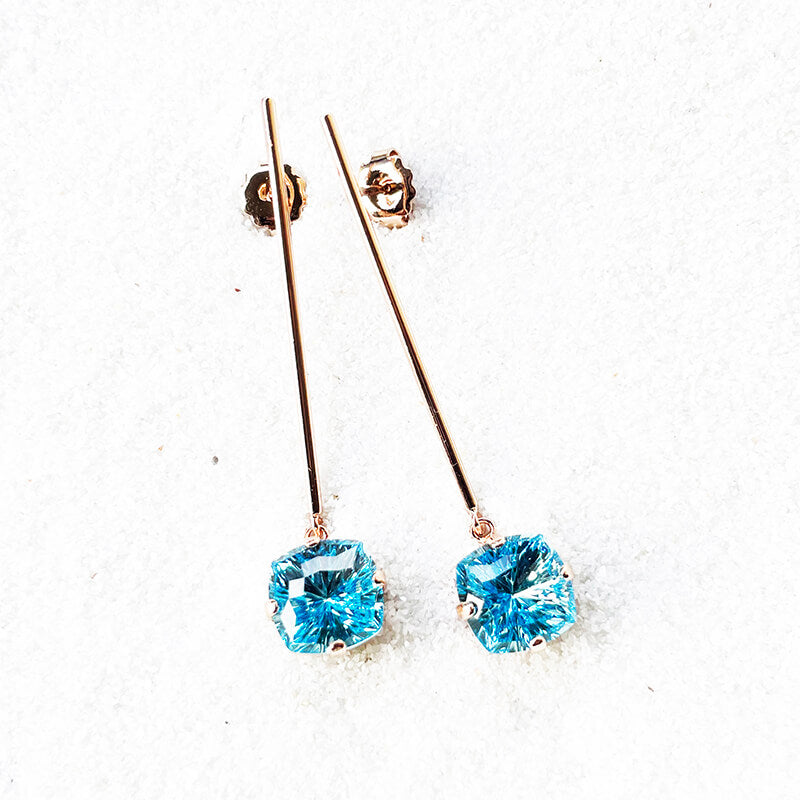 Swarovski Dangle earrings blue 