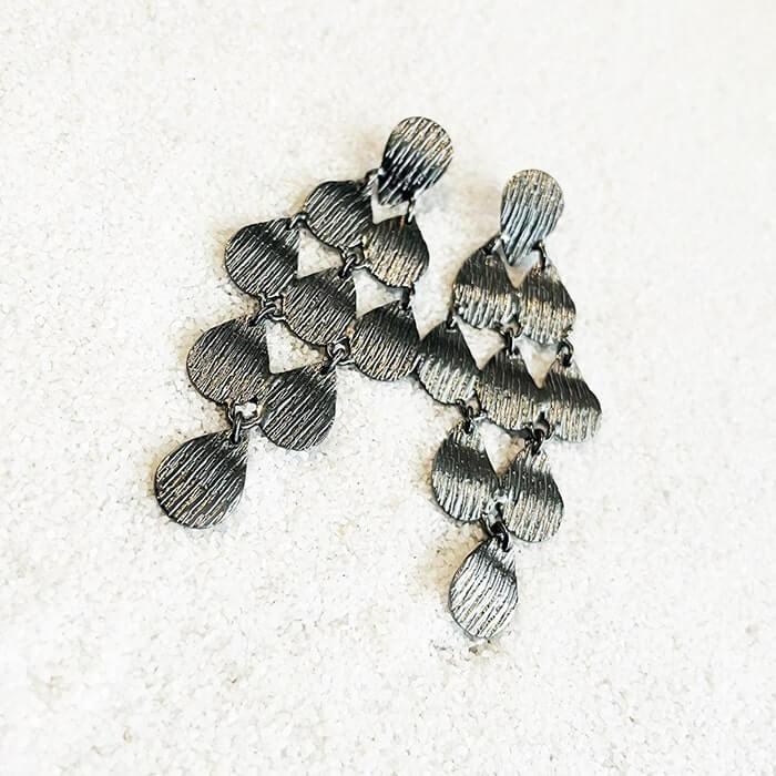 black dangle earrings