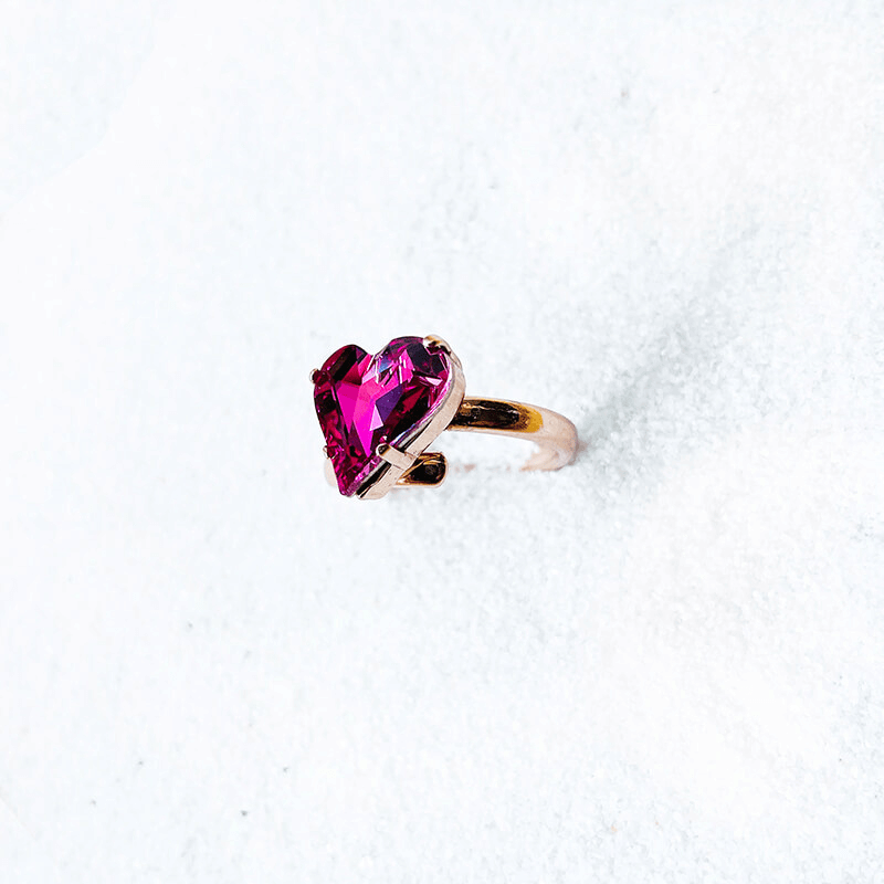 heart shaped ring with pink Swarovski - this is an adjustable ring. Left side view of the ring. 