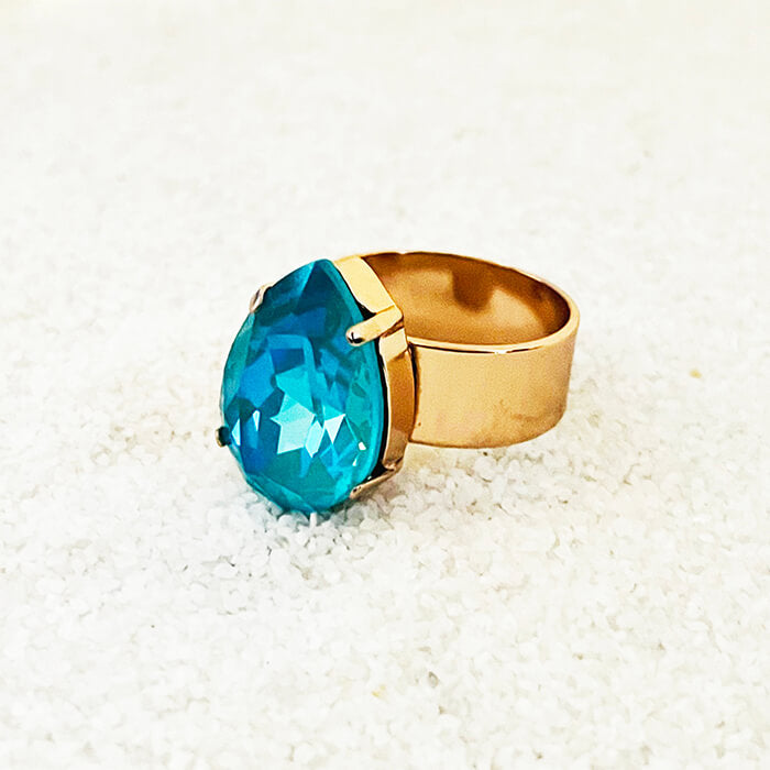 Blue Swarovski Crystal Ring close up 