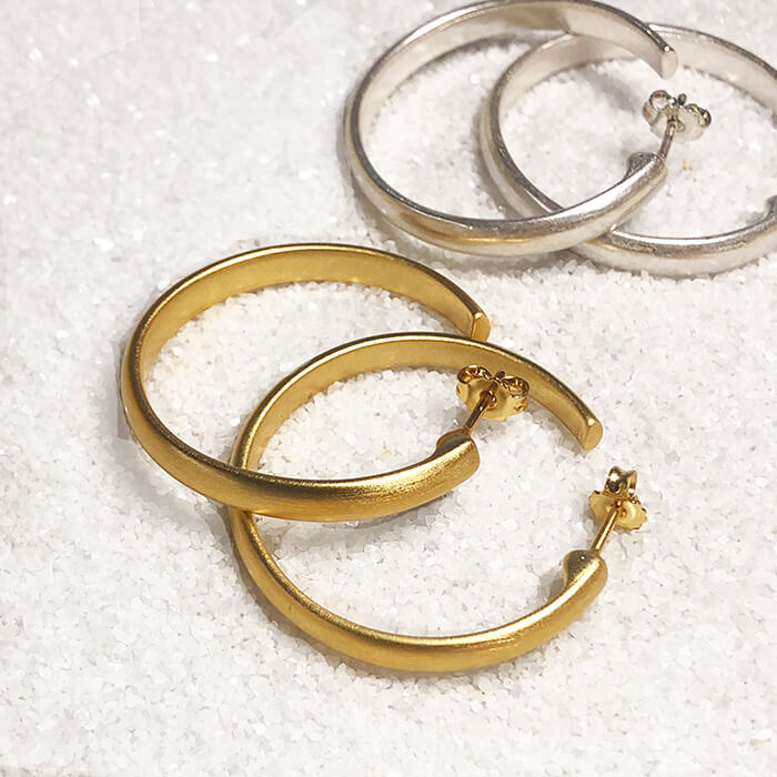  Thick Hoop Earrings in silver and brushed gold