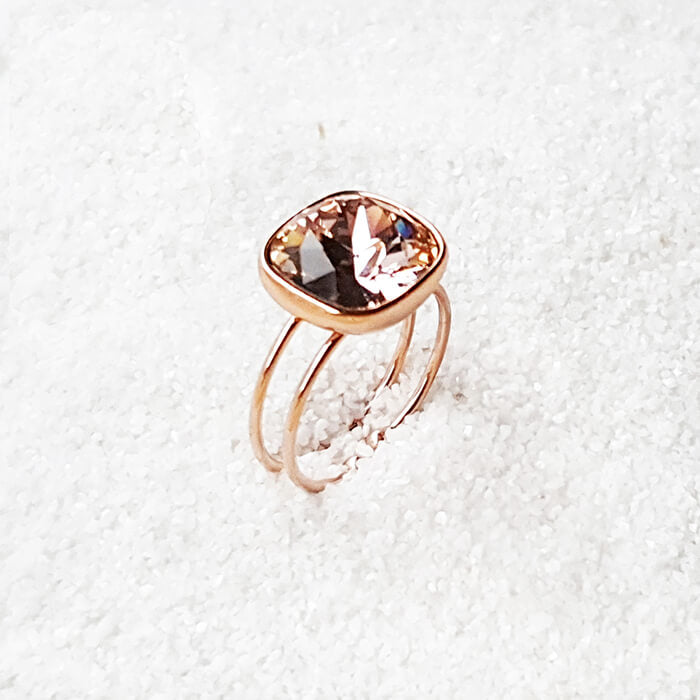 swarovski rose gold ring with vintage rose swarovski