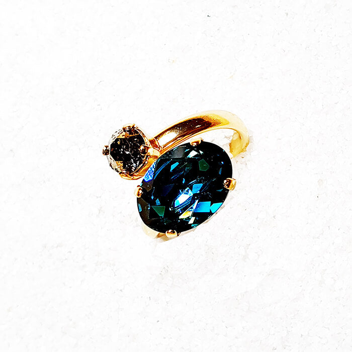 indicolite ring set in adjustable gold band