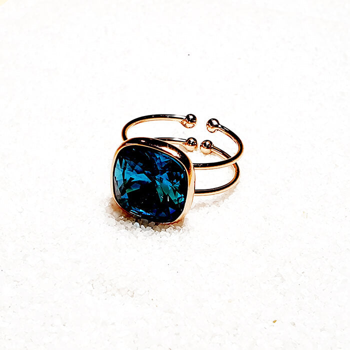 Indicolite swarovski ring in rose gold beautiful